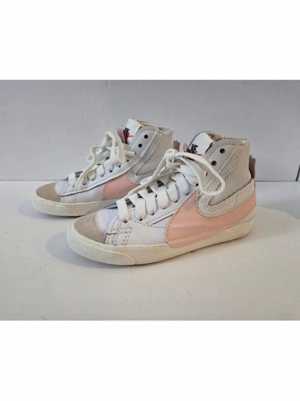Nike Blazer Mid High Top Sneakers White & Pink US 8
